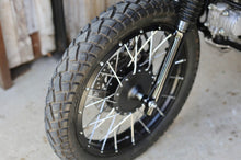 Load image into Gallery viewer, GC-CT004  Tubeless-Tire swallow tubeless tire 90/90-17